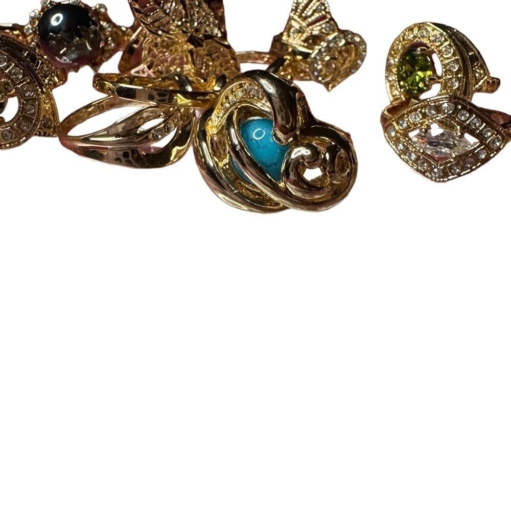 Rings  - Picture 6 of 16